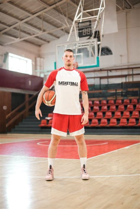 can you be good at basketball if you re short